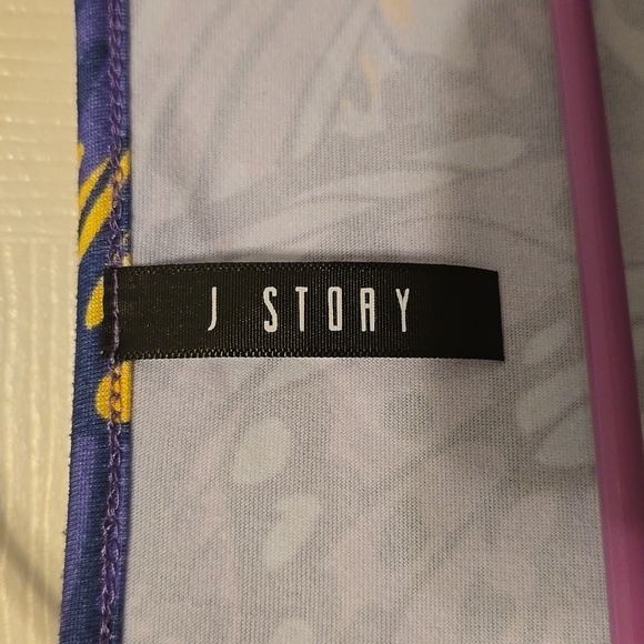 Retro Y2k butterfly top - Picture 3 of 4